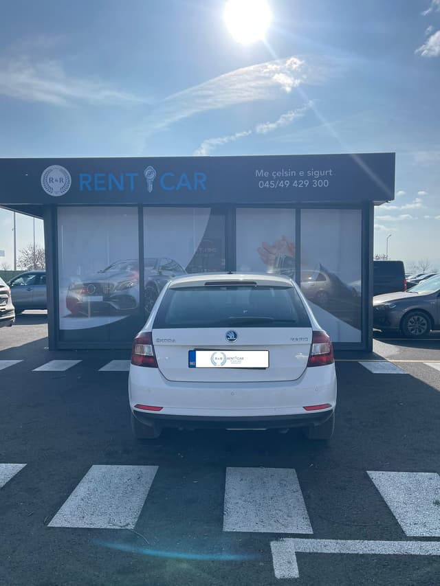 Škoda Rapid 