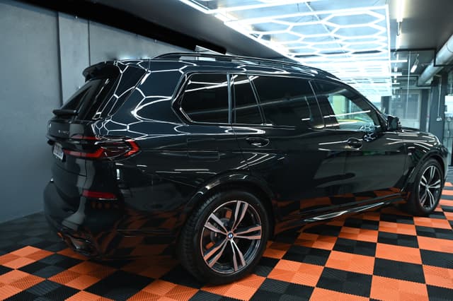 BMW X7 CH